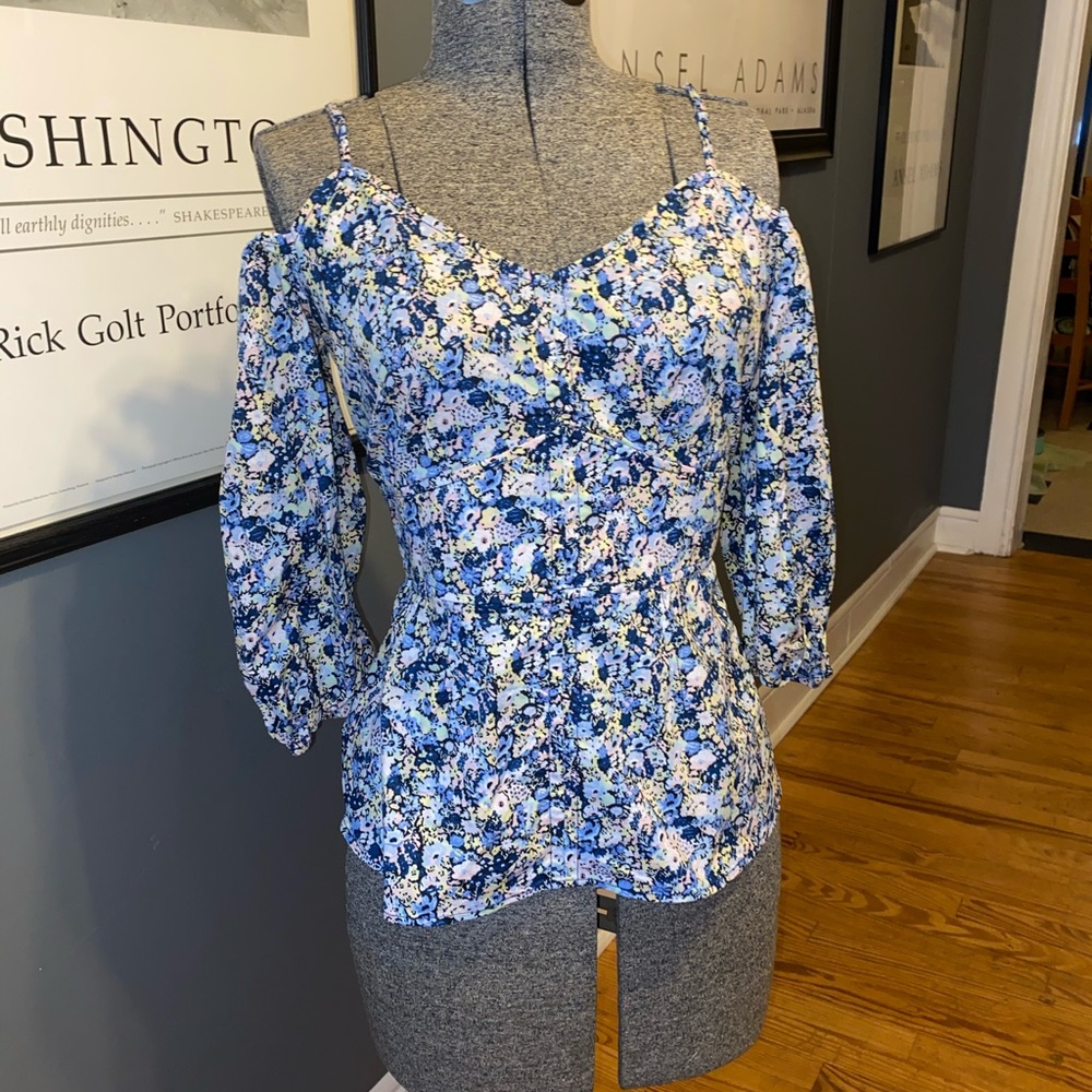 Floral Cold Shoulder Top